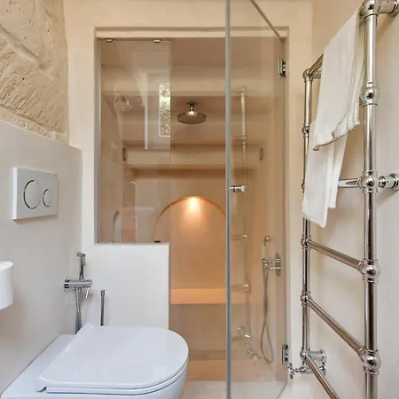 Maison Premiere Apartment
